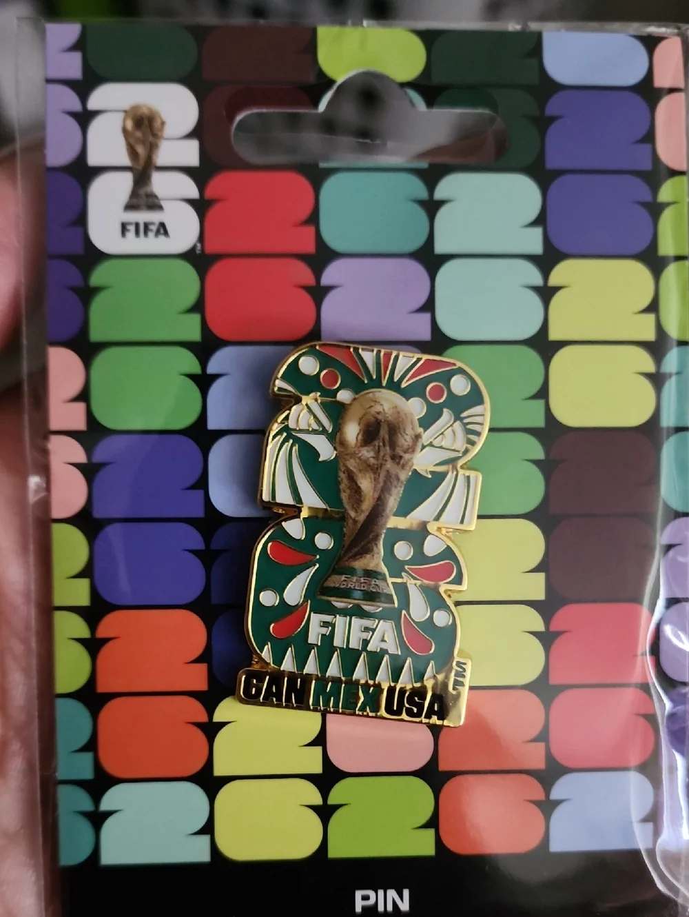 2026 FIFA World Cup Pin - Green, Red & Gold - Picture 1 of 2
